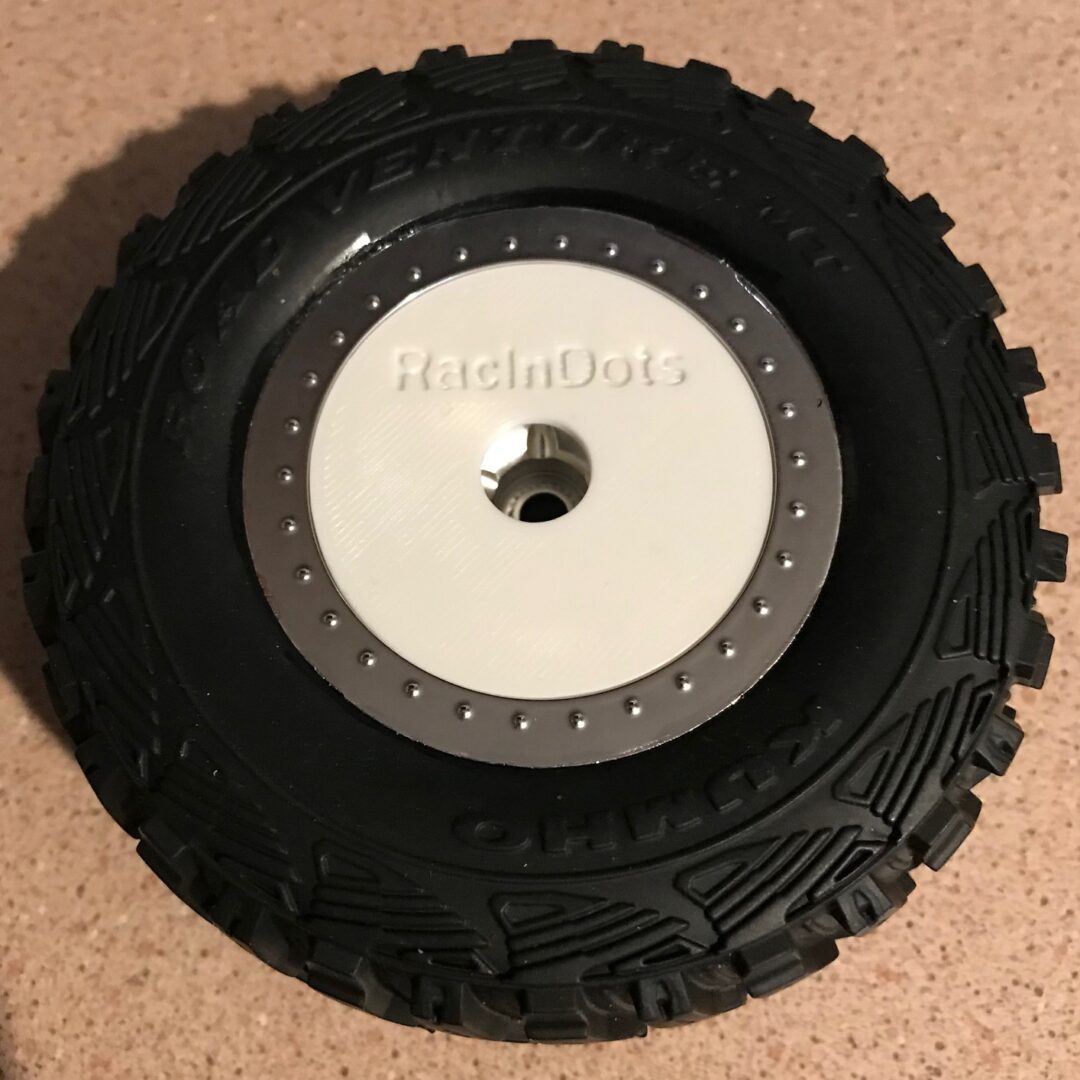 Traxxas 8375 Black Chrome Wheels With 1.9" Response Tires (Rear Pair For 4-Tec 2.0 Models)